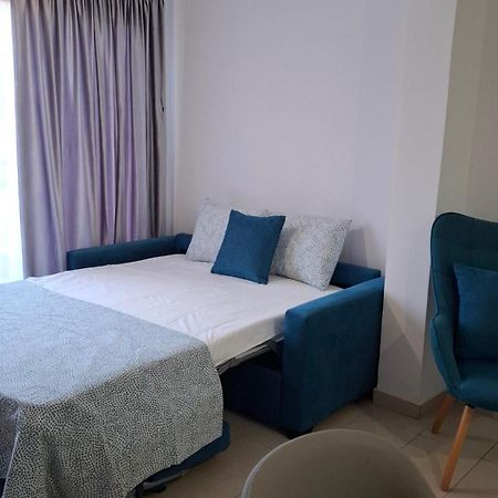 By The Way Apartment 1 Larnaca Bagian luar foto