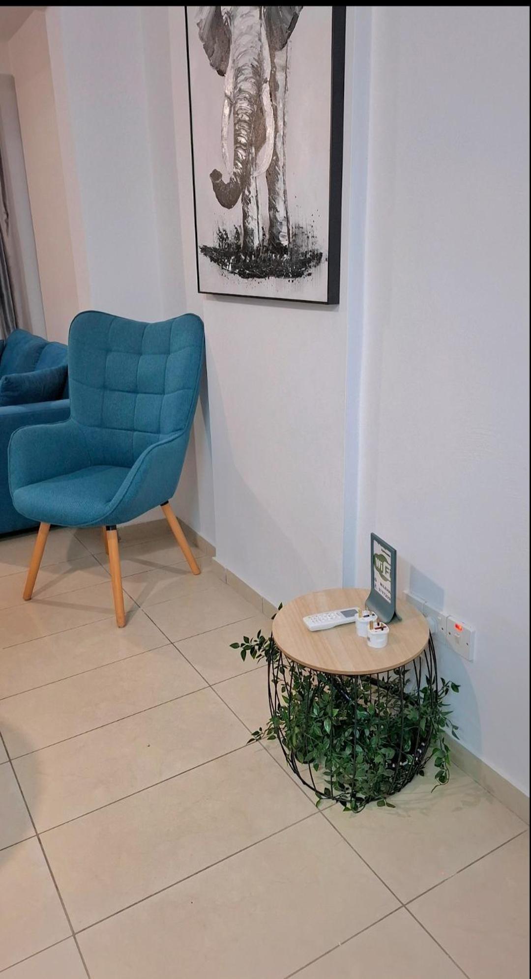 By The Way Apartment 1 Larnaca Bagian luar foto